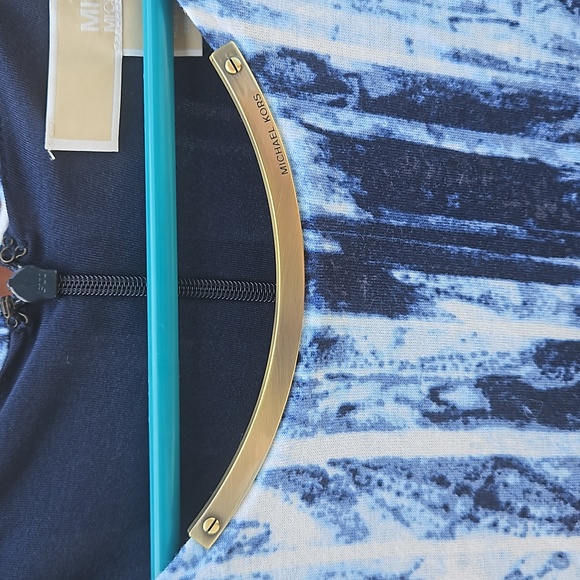 Michael Kors Summer Dress - Picture 3 of 7